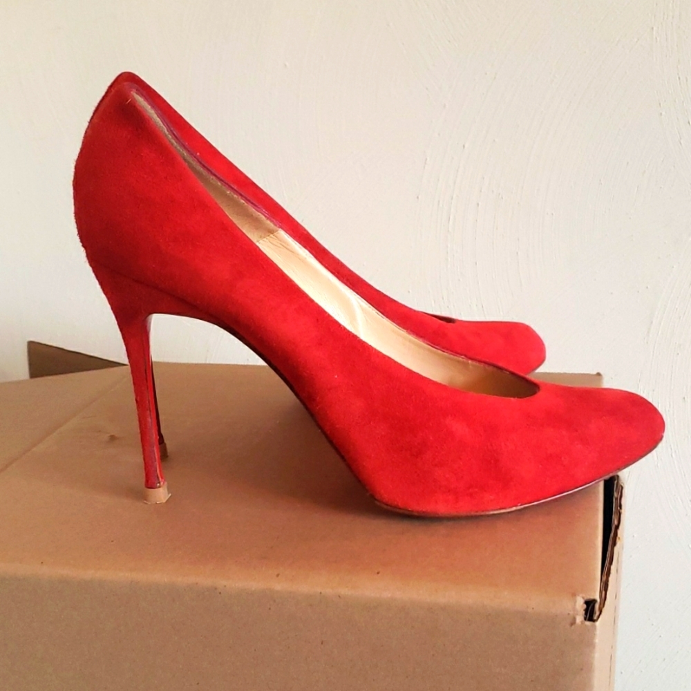 Christian Louboutin 41.5 red suede heels